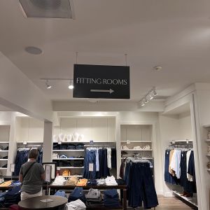 017-Commercial-Signage-After-02